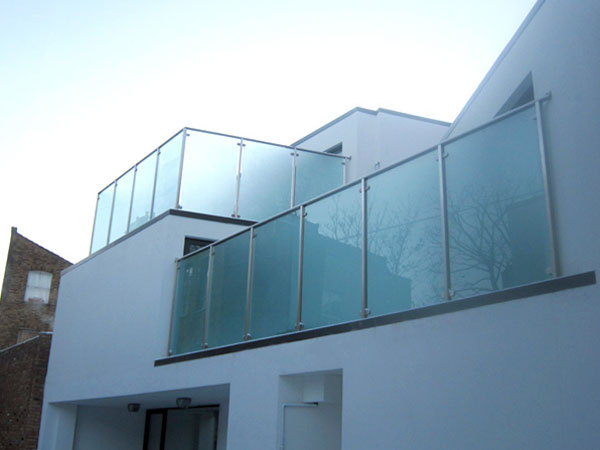 Satin Polished Stainless Steel and 12mm Toughened Glass Balustrade