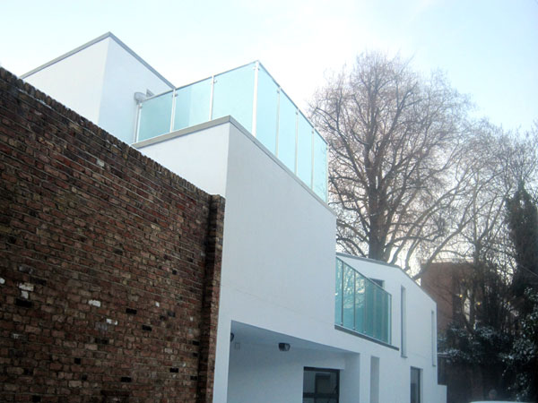 Satin Polished Stainless Steel and 12mm Toughened Glass Balustrade