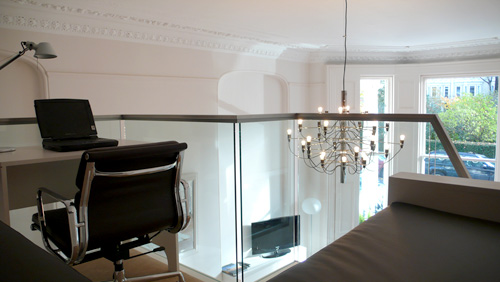 Image 2: Mezzanine staircase in glass, Stainless Steel, aluminium and american oak
